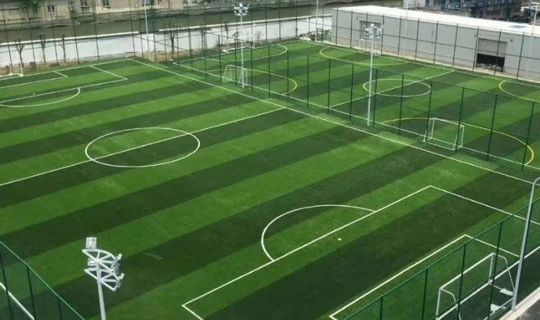 Tiêu Chuẩn Sân Bóng Đá 7 Người: Kích Thước, Quy Định Cần Biết 1 tiêu chuẩn sân bóng đá 7 người